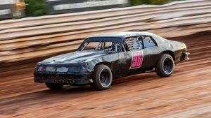 Getting Dirty With a Roadrunner Class Circle Track Racer!