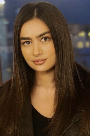 Aziza Hashimova portrait