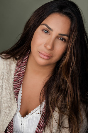 Liana Mendoza portrait