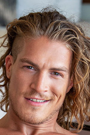 Kosta Viking portrait