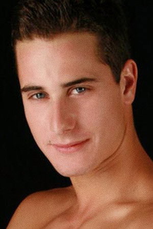 Kelly Taylor portrait