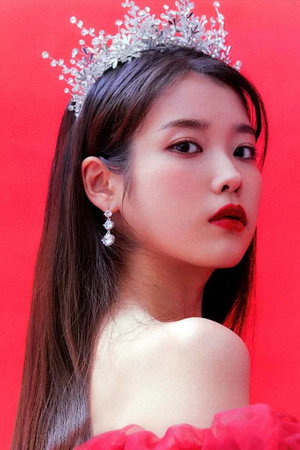 IU