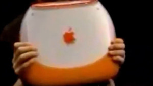 Macworld, New York, Clamshell iBook (1999)