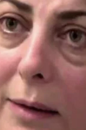 Smuggling 23 Minutes of Revolution (2011)