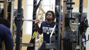 A Season With: 1×5 {year} Online En Netflix