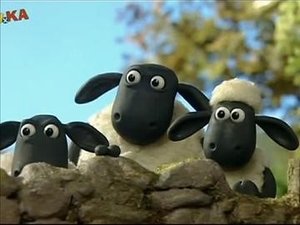 Shaun the Sheep Bitzer Puts His Foot In It