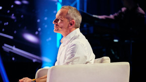 En direct de l’univers: 12×6 {year} Online En Netflix