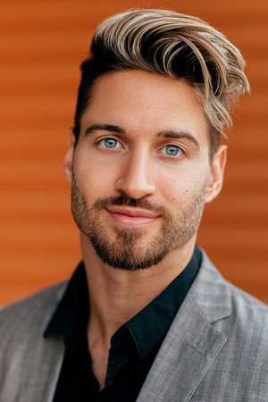 Travis DesLaurier portrait