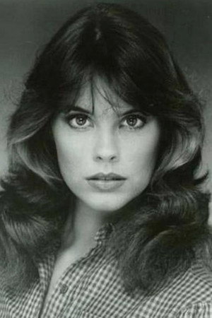 Alexandra Paul photo 2