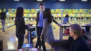 The Flash Season 1 Episode 15 : Out of Time