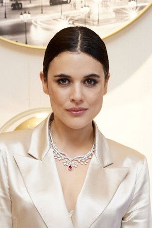 Adriana Ugarte photo