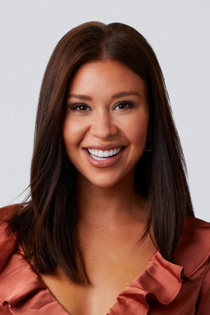 Gabby Windey portrait