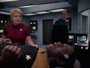 Star Trek: Voyager: Season 6 Episode 23