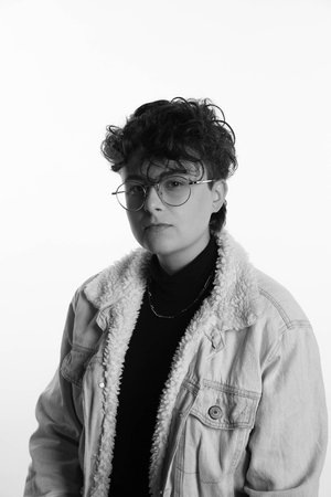 Anna Mol thumbnail