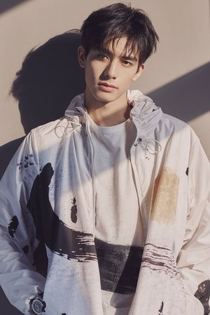 Song Weilong isZhang Ping