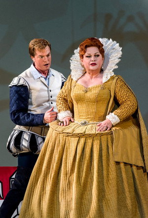 Britten: Gloriana 10