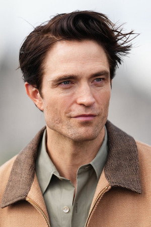 Robert Pattinson