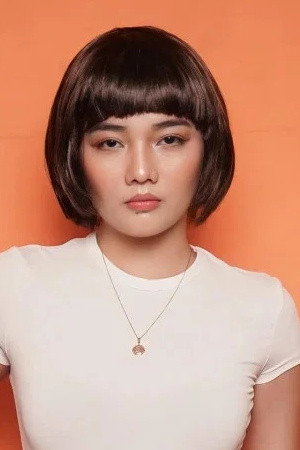 Diễn viên Eya Ayson