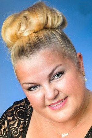 Helle Pilar Larsen portrait