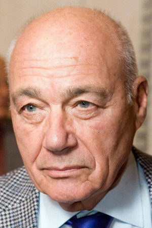 Vladimir Pozner portrait