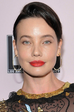 Stephanie Corneliussen portrait