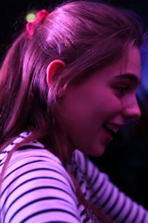 Loin des yeux, pr&egrave;s du coeur (2026)