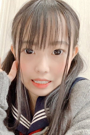 Hina Himari portrait