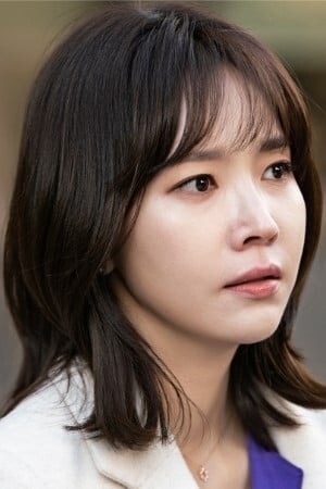 Yoon Joo-hee isGo Sang-ah