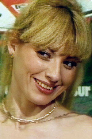 Laura Clair portrait