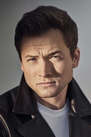 Foto retrato de Taron Egerton