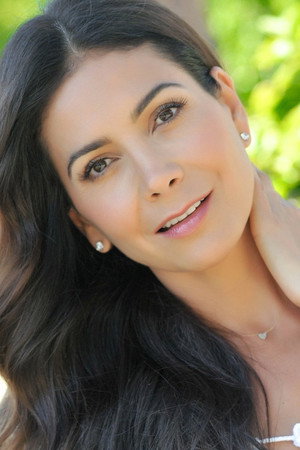 Patricia Manterola portrait