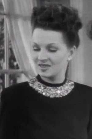 Guita Karen portrait