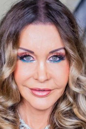 Dolly Buster portrait