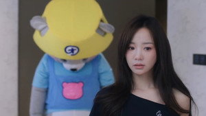 Irreplaceable: 1×10