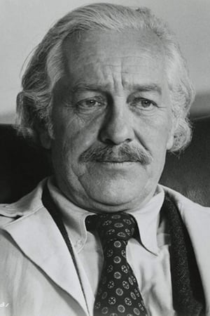 Foto retrato de Strother Martin