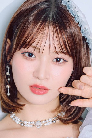 Nanaka Tomita portrait