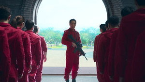 S01E10 still