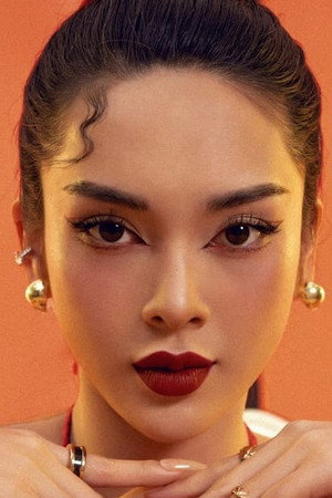 Quỳnh Lương portrait