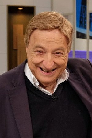 Carlos Avilez portrait