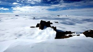 Un désert de glace en Antarctique : La terre de la Reine-Maud