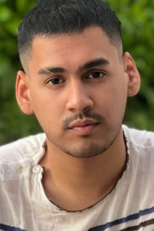 Diza Refengga portrait