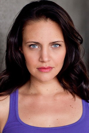 Miracle Laurie portrait