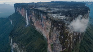 Canaima and the Venezuelan Tepuis