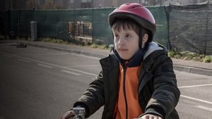 Mio fratello rincorre i dinosauri (2019)