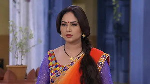 59. Kamlesh’s pretends to be injured-Happu Ki Ultan Paltan