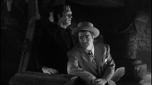 Abbott y Costello contra los fantasmas