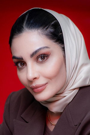 Sahra Asadollahi portrait