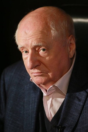 Mark Zakharov portrait