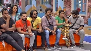 Bigg Boss Day 3: Manoj collapses