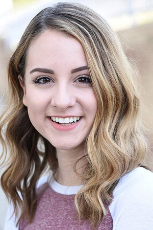 Gabrielle Valladares portrait